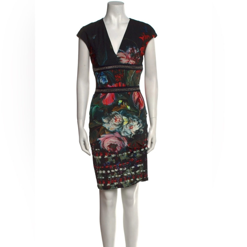 Absolutely Stunning EUC Roberto Cavalli SZ 40/S Black Floral Print Dress